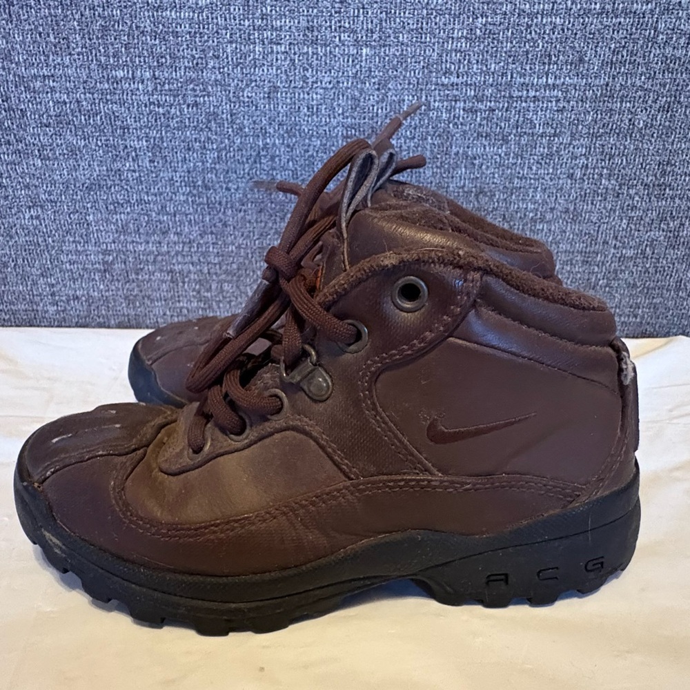 Vtg Nike ACG Leather‎ Boots Kids 010507 UF Sz 11.5 C High Top Brown Lace Up
